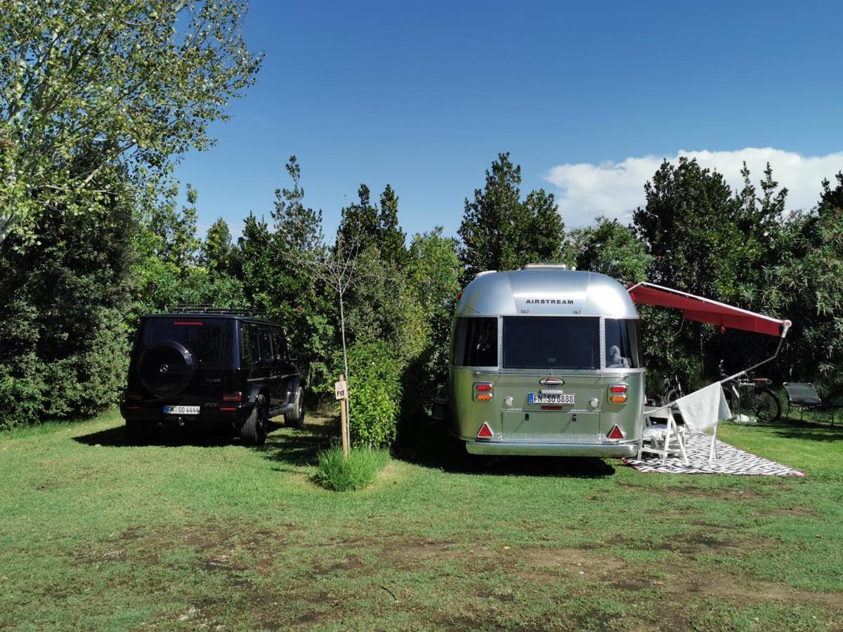 Bnatural Glamping Naturista/Nudista Baratti Exterior photo